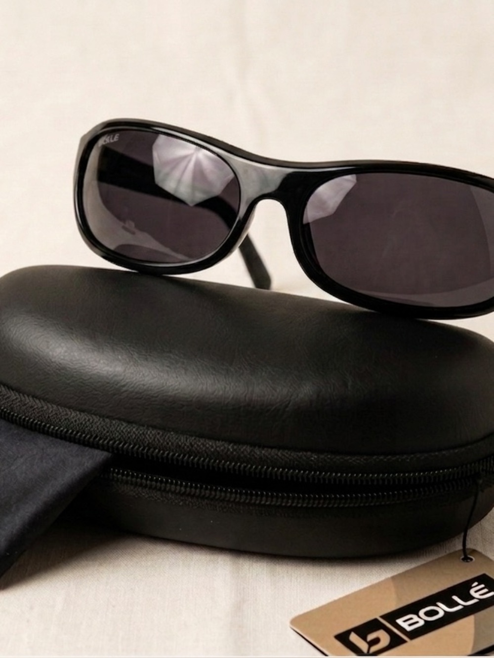 🕶️ Prada Vintage Oversized Sunglasses Black SPR 03I  Y2K